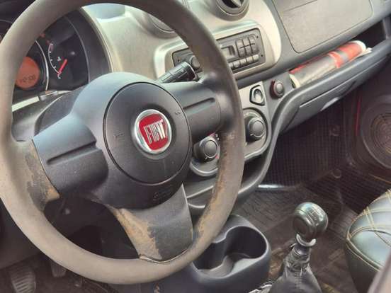 FIAT-UNO-1.0 EVO WAY 8V FLEX 4P MANUAL FIAT-UNO-2014