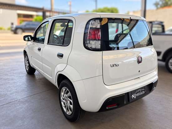 FIAT-UNO-2018