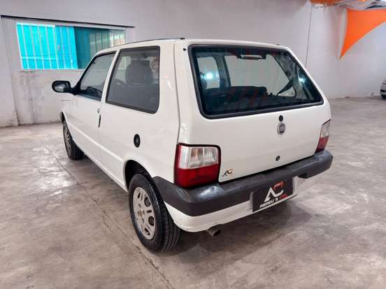 FIAT-UNO-2011