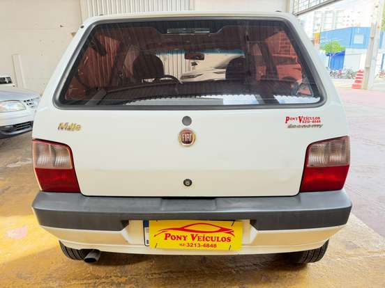 FIAT-UNO-1.0 MPI MILLE WAY ECONOMY 8V FLEX 2P MANUAL FIAT-UNO-2009
