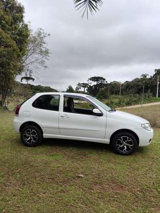 FIAT-PALIO-2015
