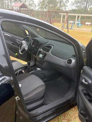 FIAT-PUNTO-2017