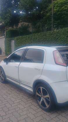 FIAT-PUNTO-2010