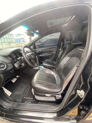 FIAT-PUNTO-2014