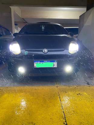 FIAT-PUNTO-2014