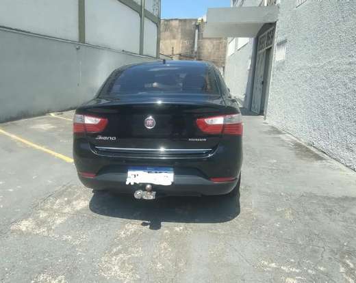 FIAT-SIENA-2015