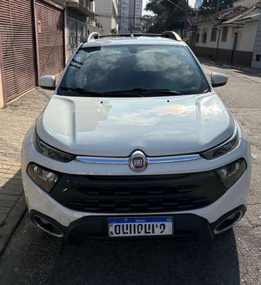 FIAT-TORO-2021