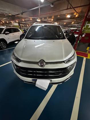 FIAT TORO 2.0 16V TURBO DIESEL VOLCANO 4WD AT9