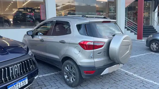 FORD-ECOSPORT-2014