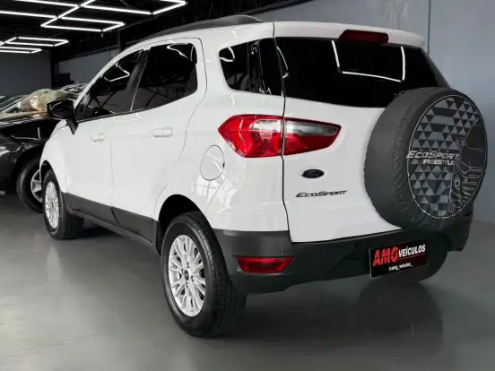 FORD-ECOSPORT-2015
