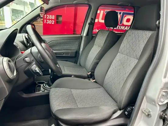 FORD-ECOSPORT-2012