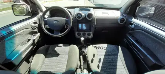 FORD-ECOSPORT-2010