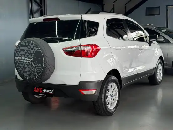 FORD-ECOSPORT-2015
