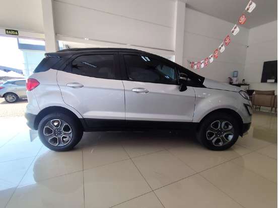 FORD-ECOSPORT-2021
