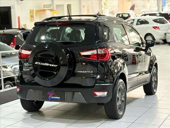 FORD-ECOSPORT-2018
