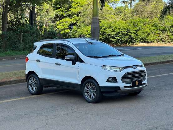FORD-ECOSPORT-2013