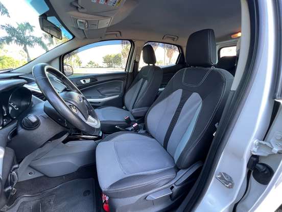 FORD-ECOSPORT-2013