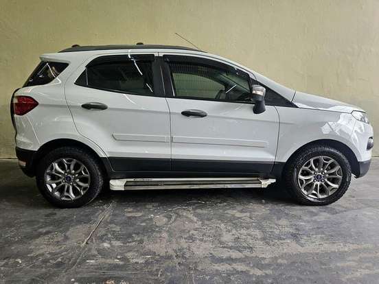 FORD-ECOSPORT-1.6 FREESTYLE 16V FLEX 4P MANUAL FORD-ECOSPORT-2014