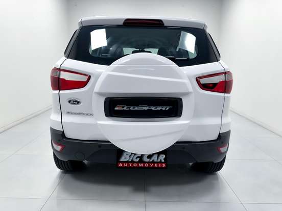 FORD-ECOSPORT-2016