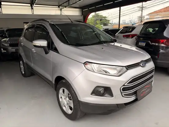 FORD-ECOSPORT-2015