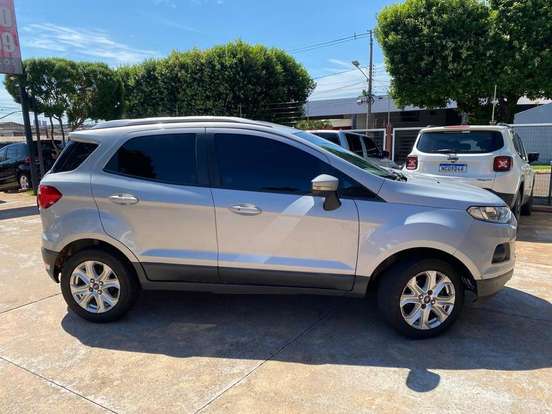 FORD-ECOSPORT-2013