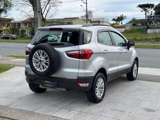 FORD-ECOSPORT-2017