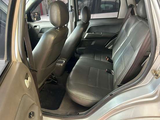FORD-ECOSPORT-2009