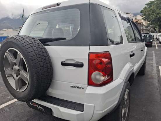 FORD-ECOSPORT-2.0 XLT 16V FLEX 4P MANUAL FORD-ECOSPORT-2009