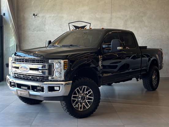 FORD-F-250-6.7 V8 POWERSTROKE DIESEL XLT CD 4WD TORQSHIFT FORD-F-250-2018