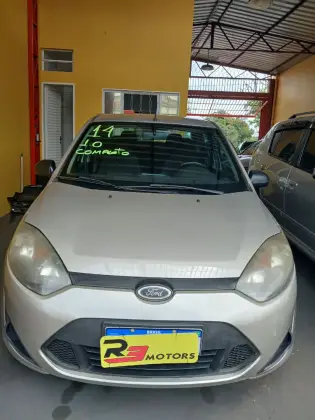 FORD FIESTA 1.0 ROCAM SEDAN 8V FLEX 4P MANUAL