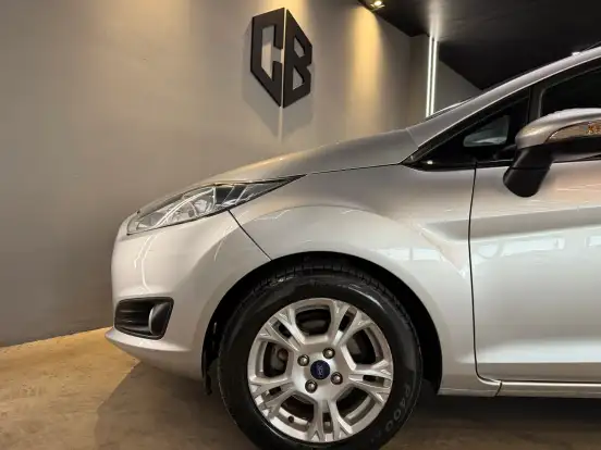 FORD-FIESTA-1.5 SE HATCH 16V FLEX 4P MANUAL FORD-FIESTA-2014