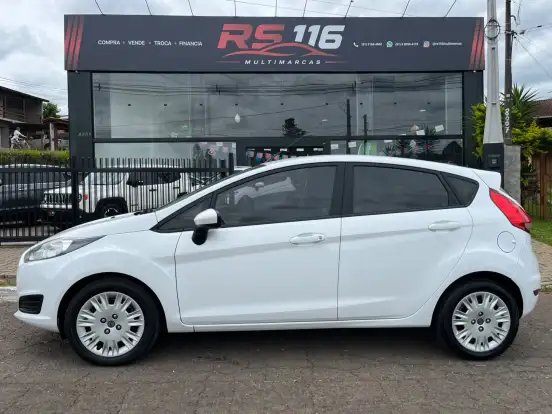 FORD-FIESTA-2014