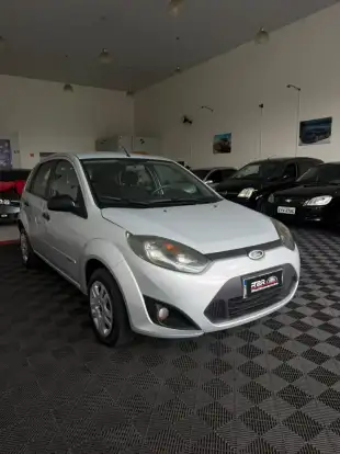 FORD-FIESTA-2010