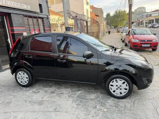 FORD-FIESTA-2011