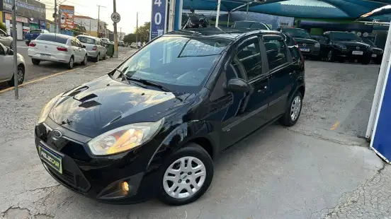 FORD-FIESTA-2013