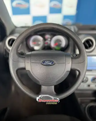 FORD-FIESTA-2013