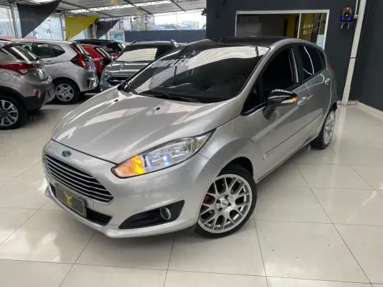FORD-FIESTA-2014