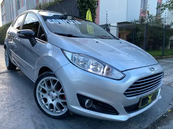 FORD-FIESTA-2014