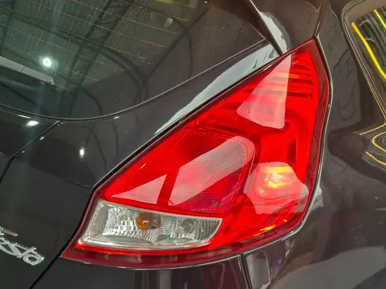 FORD-FIESTA-2017