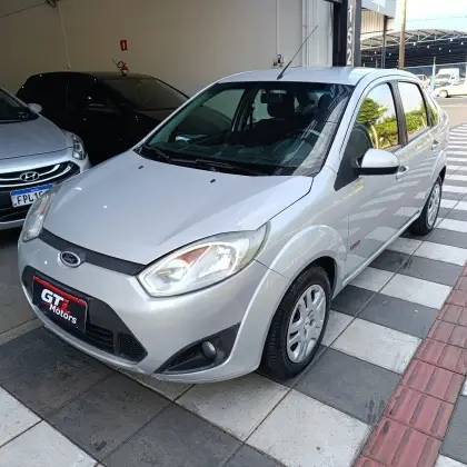 FORD FIESTA 1.6 SE SEDAN 16V FLEX 4P MANUAL