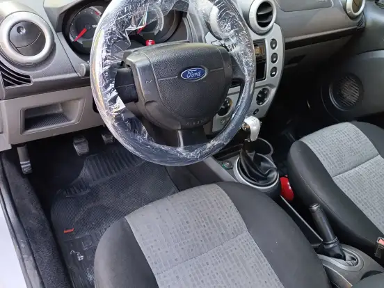 FORD-FIESTA-1.6 SE SEDAN 16V FLEX 4P MANUAL FORD-FIESTA-2011