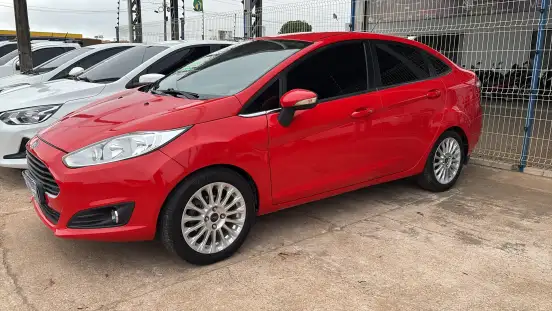 FORD-FIESTA-2014