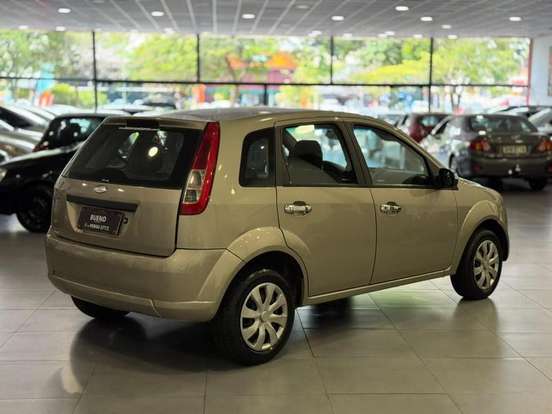 FORD-FIESTA-2008