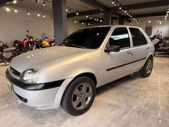 FORD-FIESTA-1.0 MPI STREET 8V GASOLINA 4P MANUAL FORD-FIESTA-2002