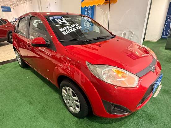 FORD-FIESTA-2014