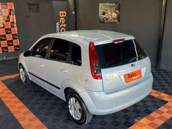 FORD-FIESTA-1.6 ROCAM SE PLUS HATCH 8V FLEX 4P MANUAL FORD-FIESTA-2013