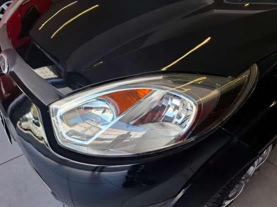 FORD-FIESTA-2012