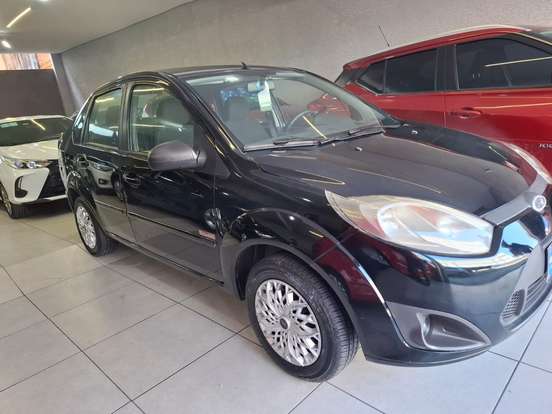 FORD-FIESTA-2012
