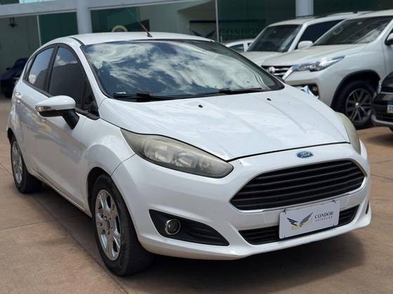 FORD FIESTA 1.6 SE HATCH 16V FLEX 4P MANUAL