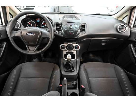 FORD-FIESTA-2016